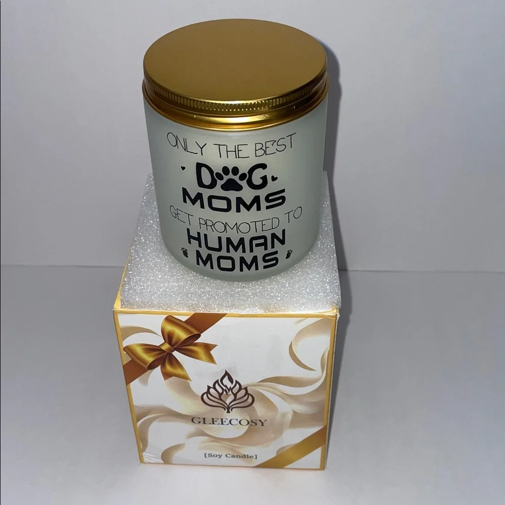 NIB Dog Moms Soy Candle - Gold Lid - Picture 2 of 3